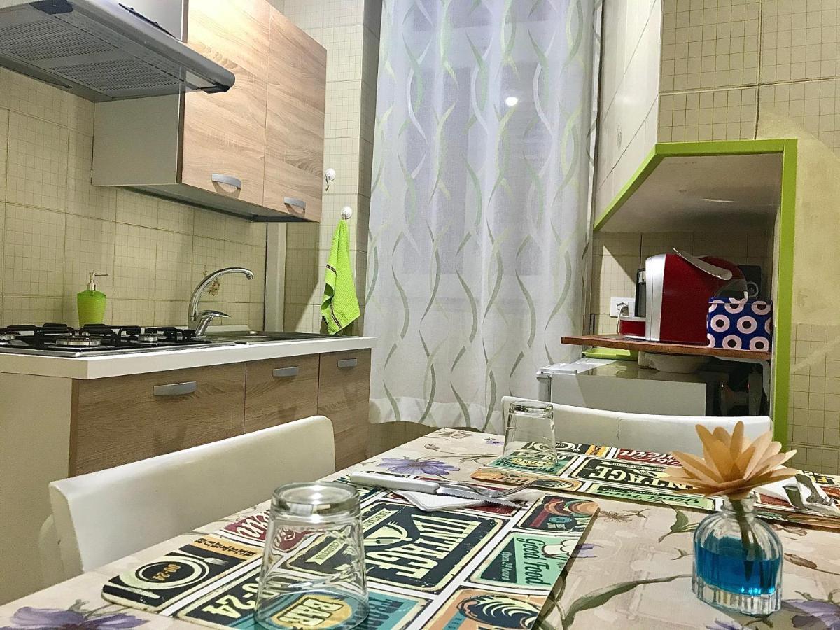 לינה וארוחת בוקר טרפאני Solemare מראה חיצוני תמונה
